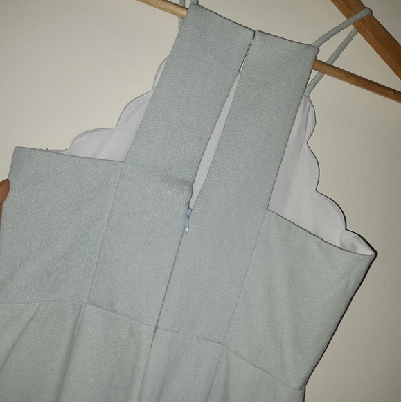 Scalloped Jumpsuit - Picture 4 of 8